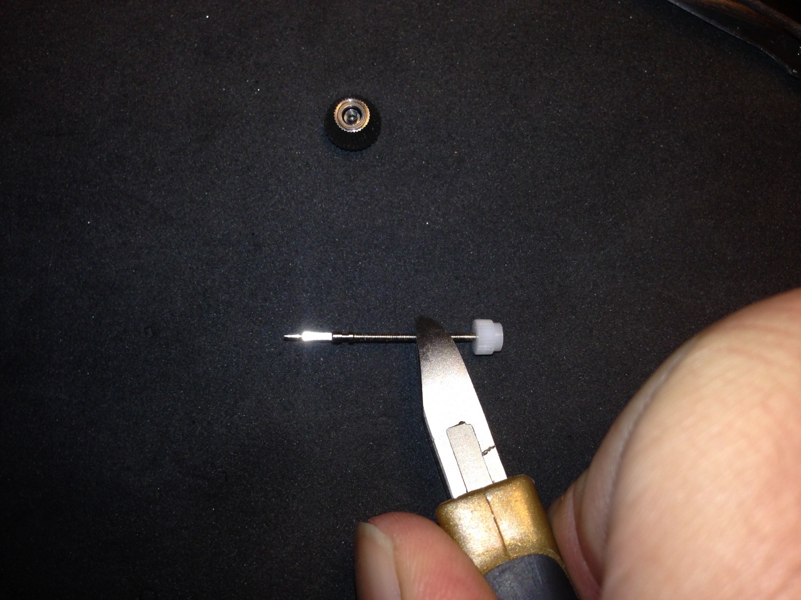 How to build your own mechanical watch - cut the stem